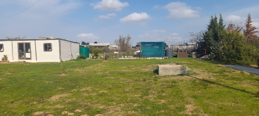 4 Bedroom Property for Sale in Hooikraal Western Cape